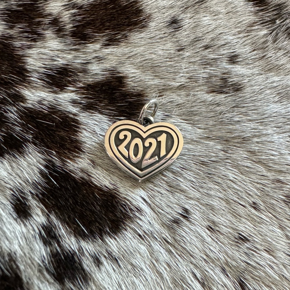 James Avery 2021